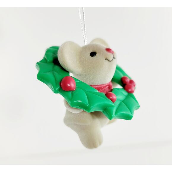 Vintage Avon Flocked Mouse with Wreath Christmas Ornament Tree Trimmer Friends - Picture 1 of 4